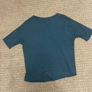 Cropped Lululemon Shortsleeved Shirt